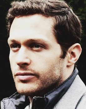 Loïc Giorgi as La Bête