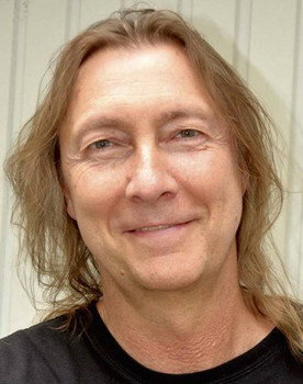 Stefan Arnold as Drums