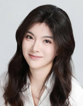 李爽