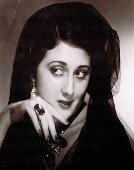 Margarita Mora as 