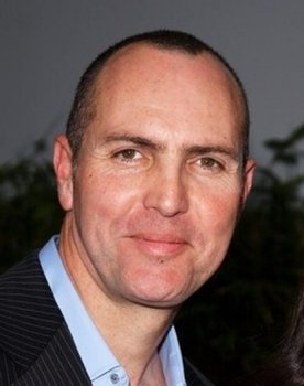 Arnold Vosloo Photo