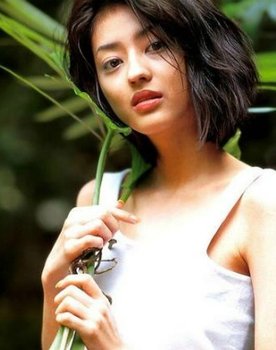 Maju Ozawa Photo