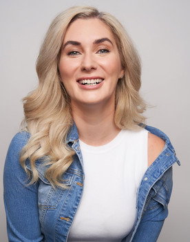 Leanne Noelle Smith as Deandra Styles