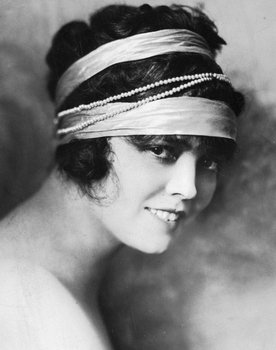 Helen Wolcott