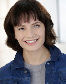 Chelsea Sheets as Margaret Revolt