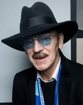 Mikhail Boyarskiy as друг Вадима