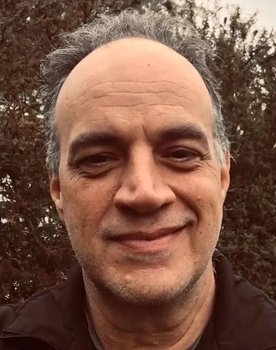 Fernando Magalhães as Self