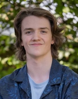 Hieronymus Glover as Toby Gray (Son)/ Shopkeeper
