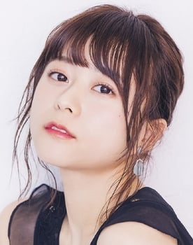 Inori Minase as Itsuki Nakano (voice)