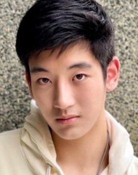 Pooh Phiangphor as Tan