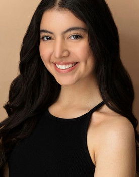 Kayla Treviño as Erica