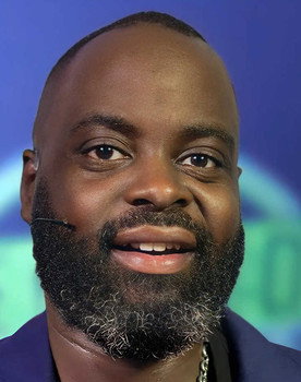 Issa Doumbia as Moussa