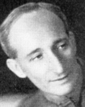 Nils Whiten