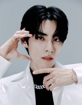 Xiaojun as Himself