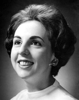 Nize Silva as Margarida Linhares