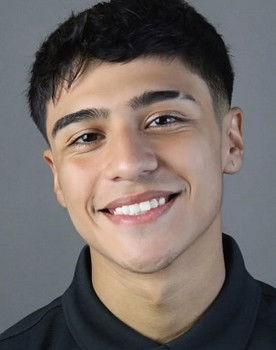 Fabián Calle as Carambola