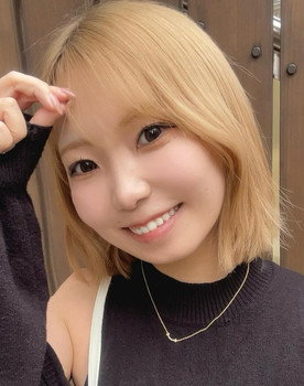 桐嶋あみな