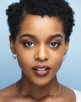 Mallori Johnson as Elle