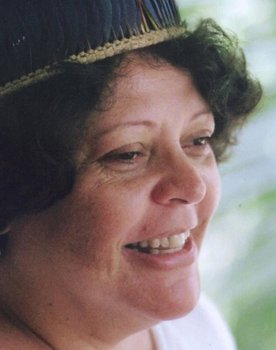 Etiene Magalhães as Herself