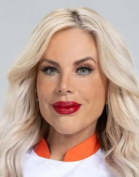 Lorena Herrera as Montserrat