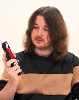 Shane Kelleher as Seán / Mrs. Claus (voice)