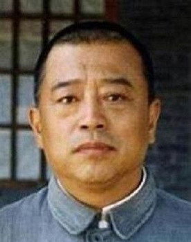 Zong Liqun as 彭德怀