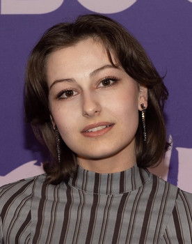 Julia Lalonde as Madison