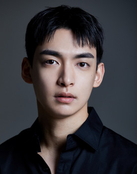 Kim Bum-joong as Kole