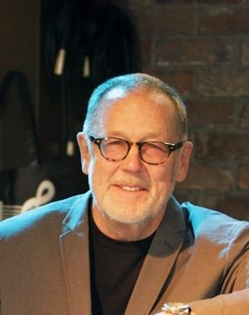 Dave Goelz as Gonzo / Waldorf (voice)