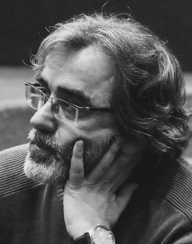 Dimitris Koutsiambasakos