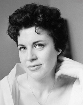 Valerie Gaunt as Justine