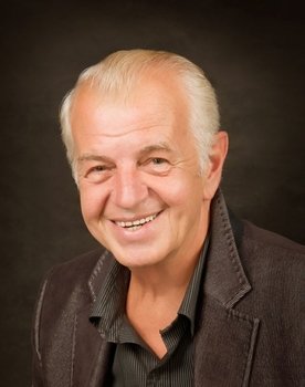 Yanush Yukhnetskyi as Martyn