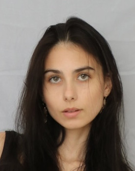 Lauren  Brodauf as Lauren