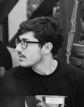 Gabriel D. Arja as Noah