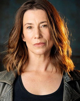 Caroline Guivarch as Warhead