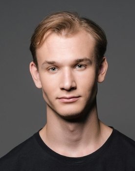 Herman Pihlak as Eerik Pihlak
