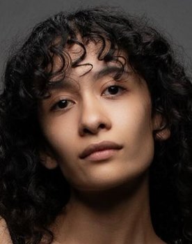 Paola Figueroa as Sofía