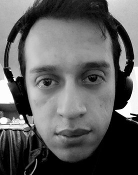 Alberto Badillo as Patient
