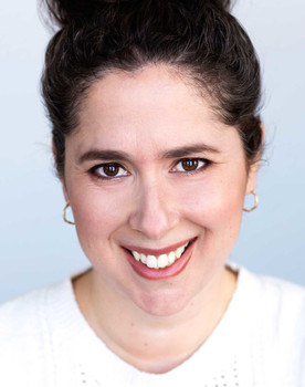 Chantal Grenier as Mère