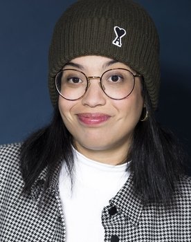 Melha Bedia as Fara