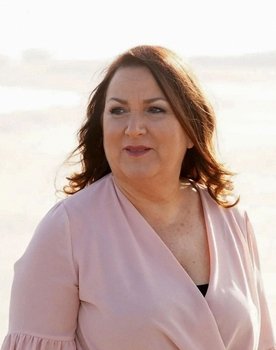 Laura Caminati as Mother