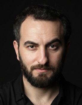 Cem Gelinoğlu as Sebahattin