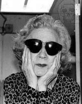 Doris Wishman as Audience at Burlesque Show (uncredited)