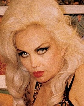 Liz Renay