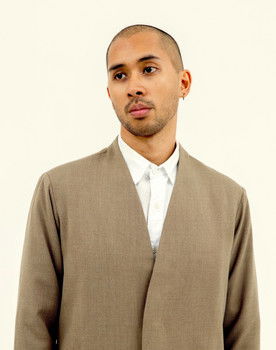 Xandega Tahajuansya as Aji