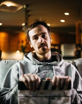 Peter Faint as Andy