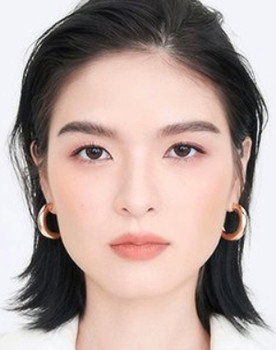 คริสติน กุลสตรี มิชารัลสกี้