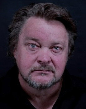 Martin Le Maitre as Jannie