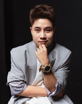 Đinh Hà Uyên Thư