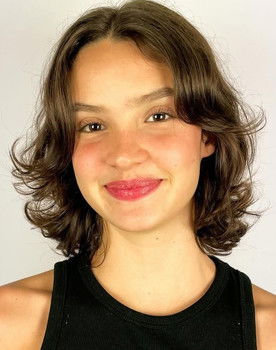 Isabel Castello Branco as 